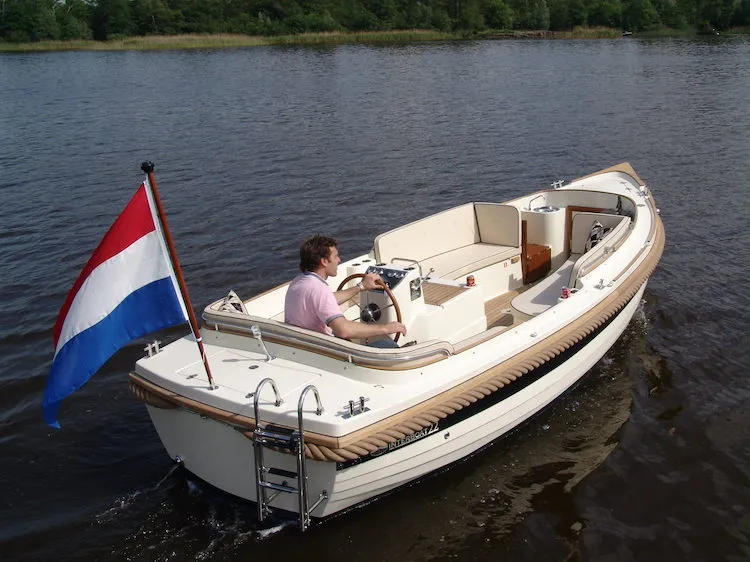 Interboat 22 Xplorer: Avontuurlijke weekendsloep