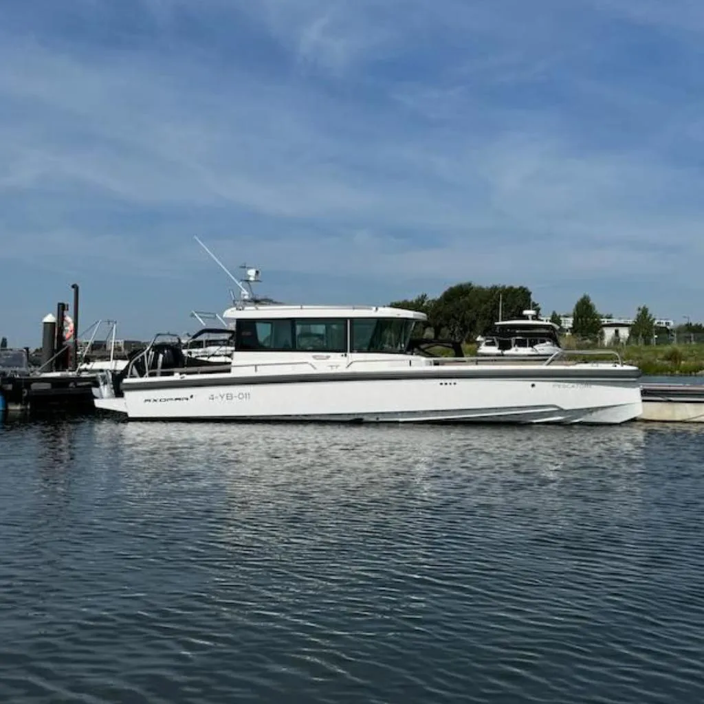 Axopar 28 CABIN