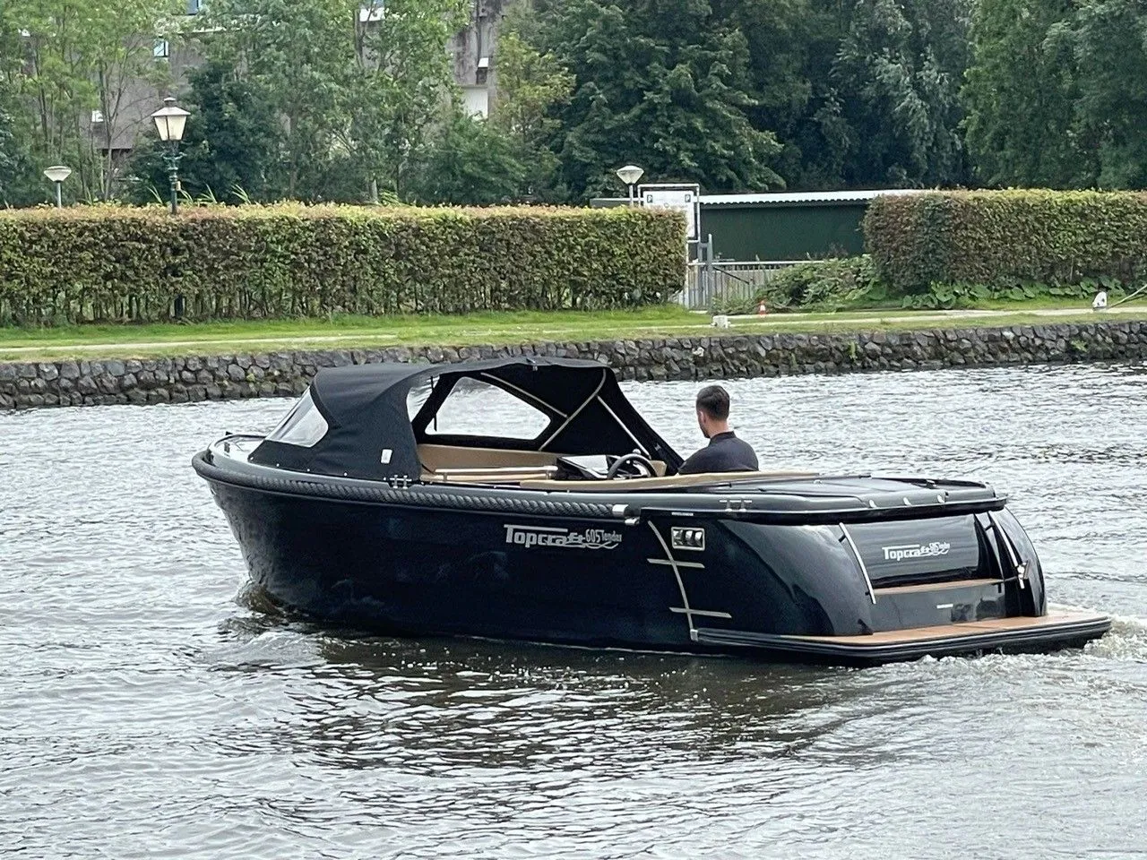 Topcraft 605 Tender