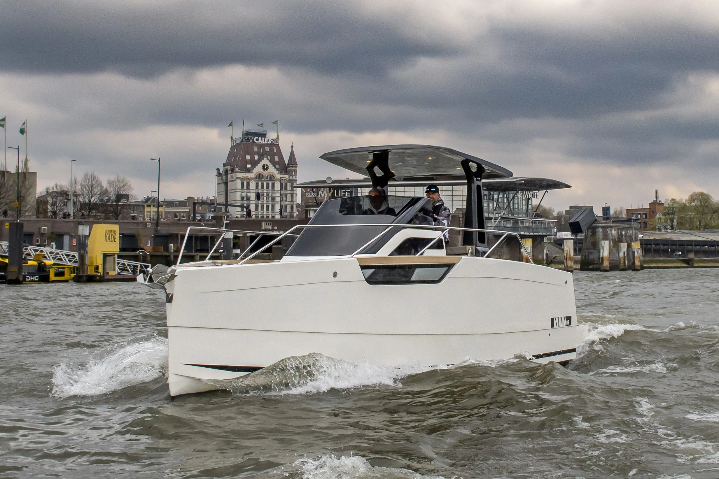 Nuva Yachts M9 Open Demo Aanbieding
