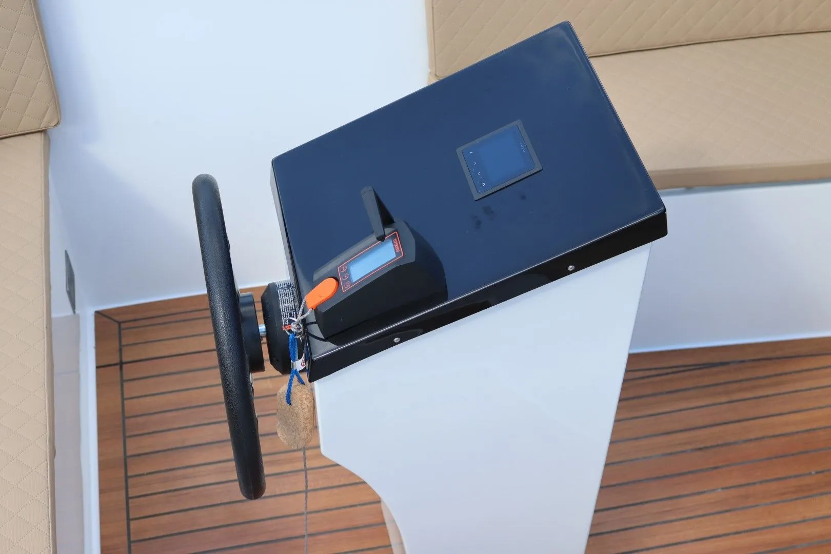 Reitdieper 565 Tender