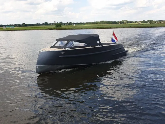 Van Vossen 777 Tender Sport DE GROOTSTE SLOEPENSHOWROOM VAN NEDERLAND
