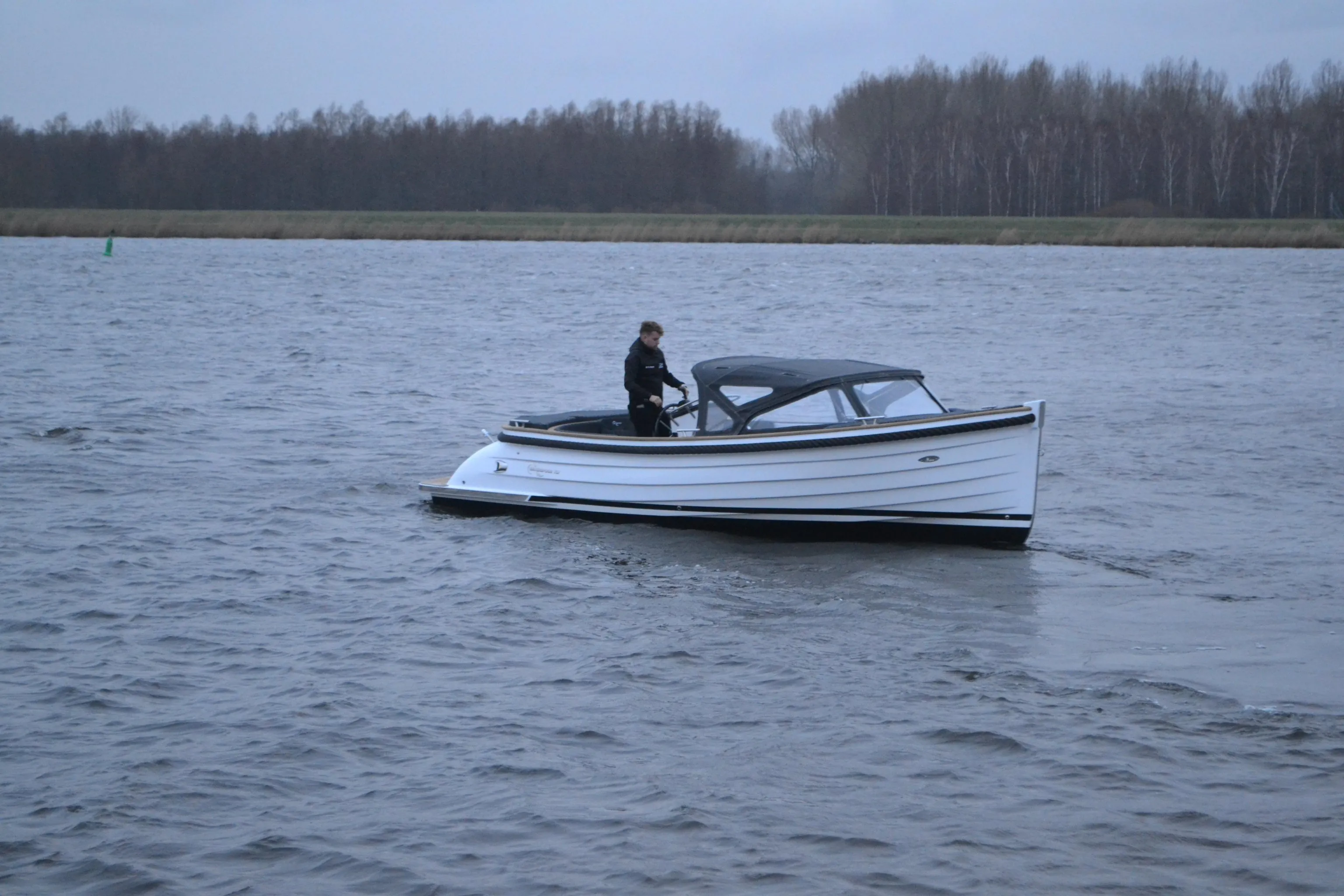 Waterspoor 717Outboard DE GROOTSTE SLOEPENSHOWROOM VAN NEDERLAND
