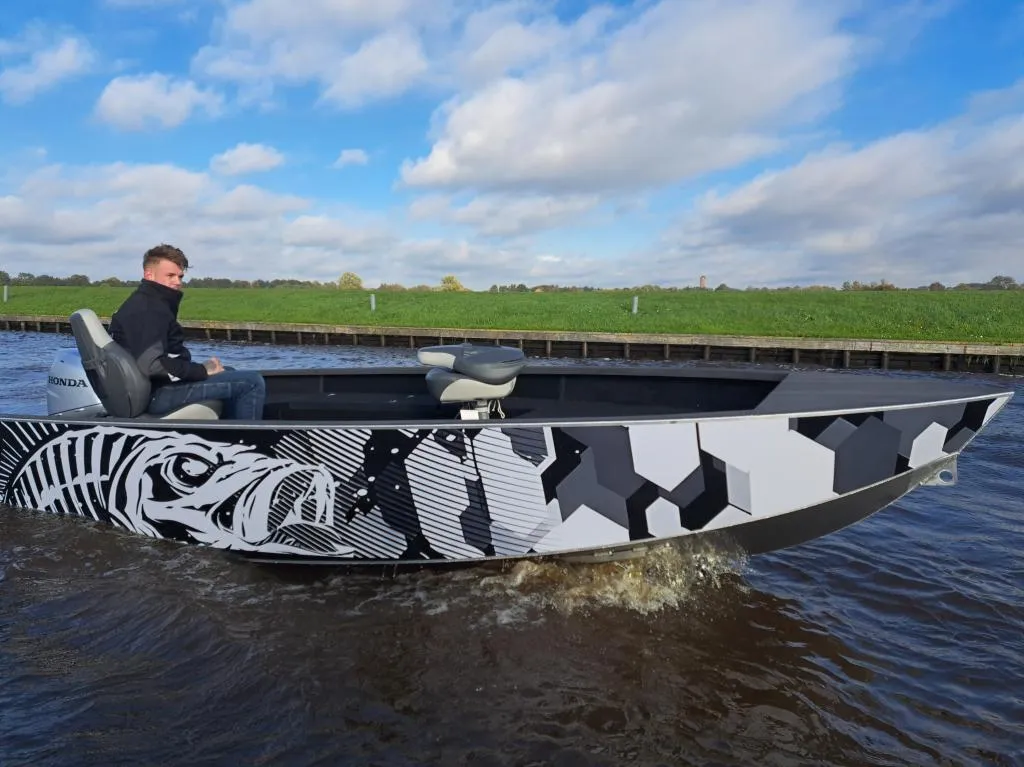 AluShip Magnet 500