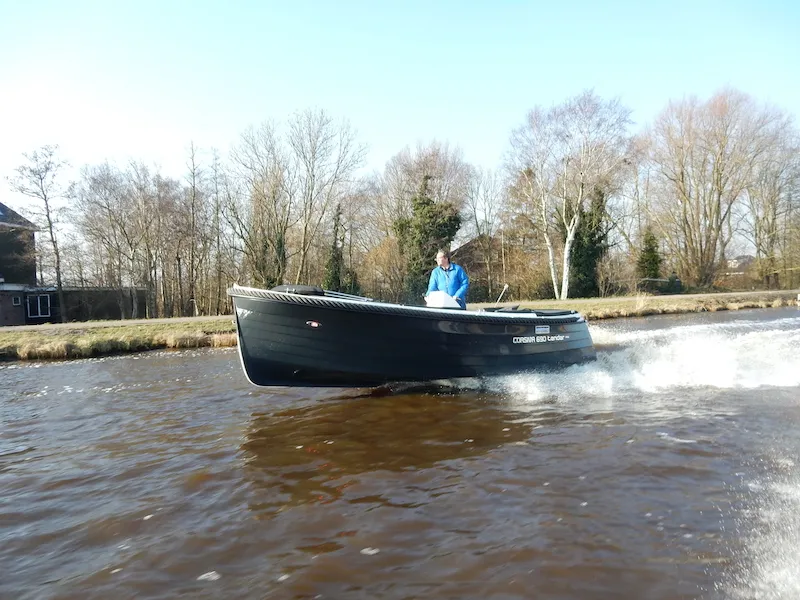 Corsiva 690: Rappe kaskraker