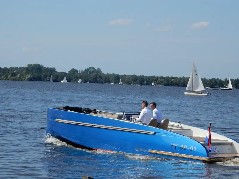 Aluqa Abalone 28: Prijswinnende Toptender