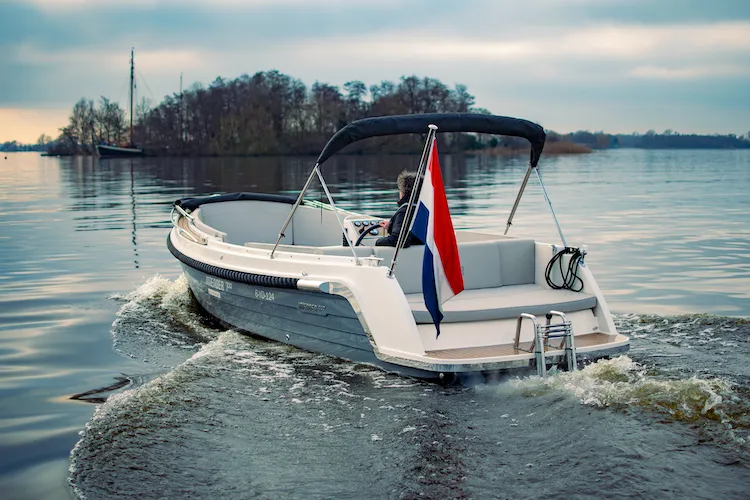 Intender 700 Mk II: Eigentijdse klassieker