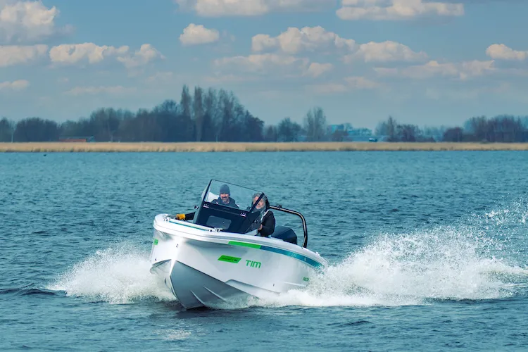 Axopar Spyder 22: Fun met hoofdletter F