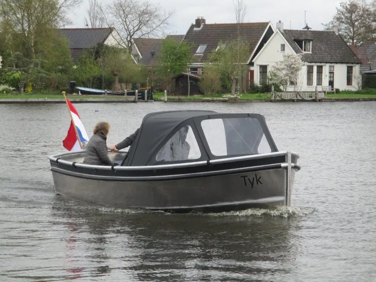 ElektroSloep 600: Geen omkijken naar