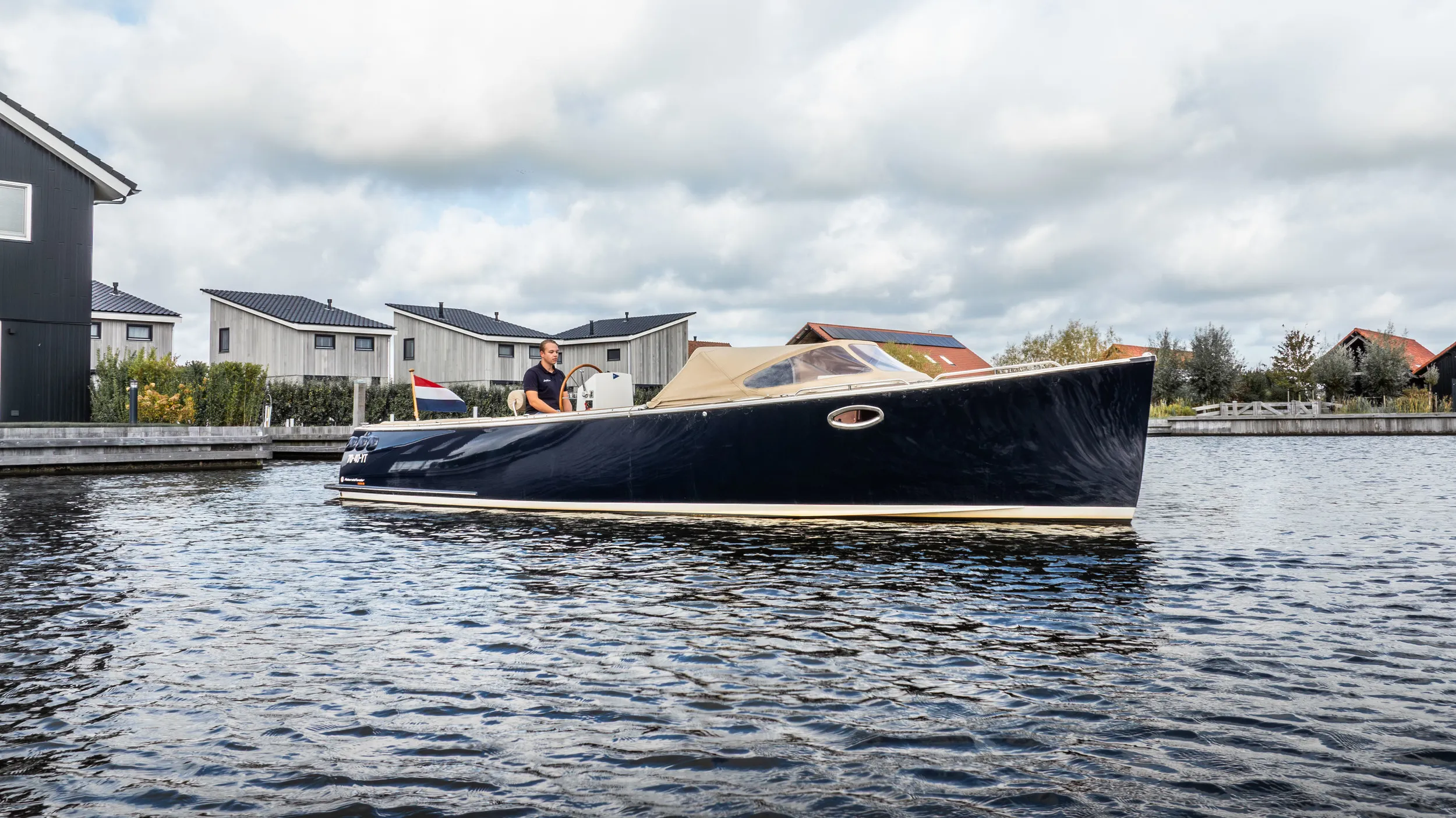 AdmiralsTender 850 Classic