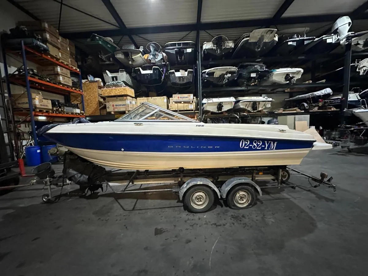Bayliner 195 Bowrider Sport uitvoering