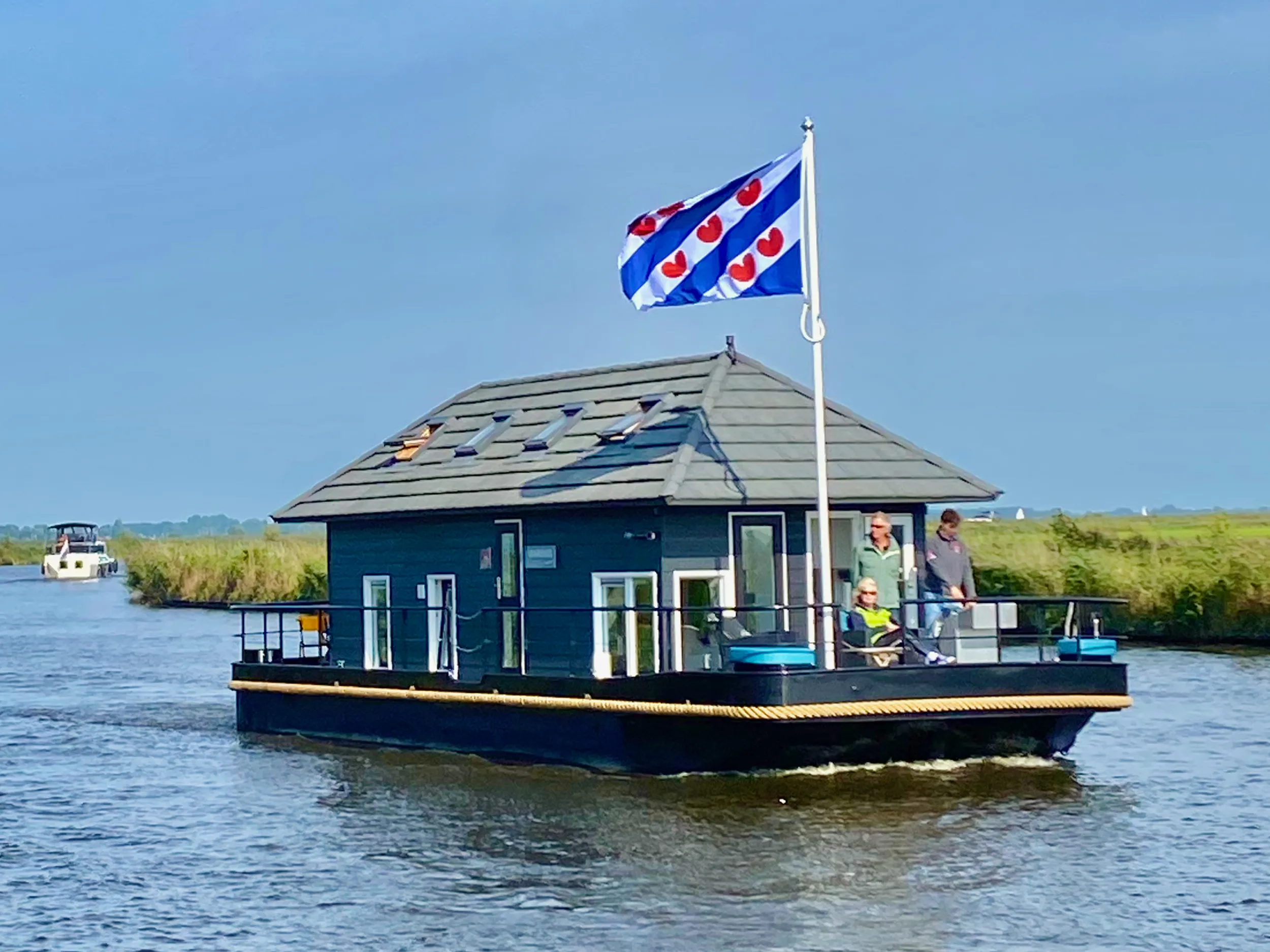Prins HomeShip 1350 | VaarHuis | Houseboat | Flark | Varende Huisboot