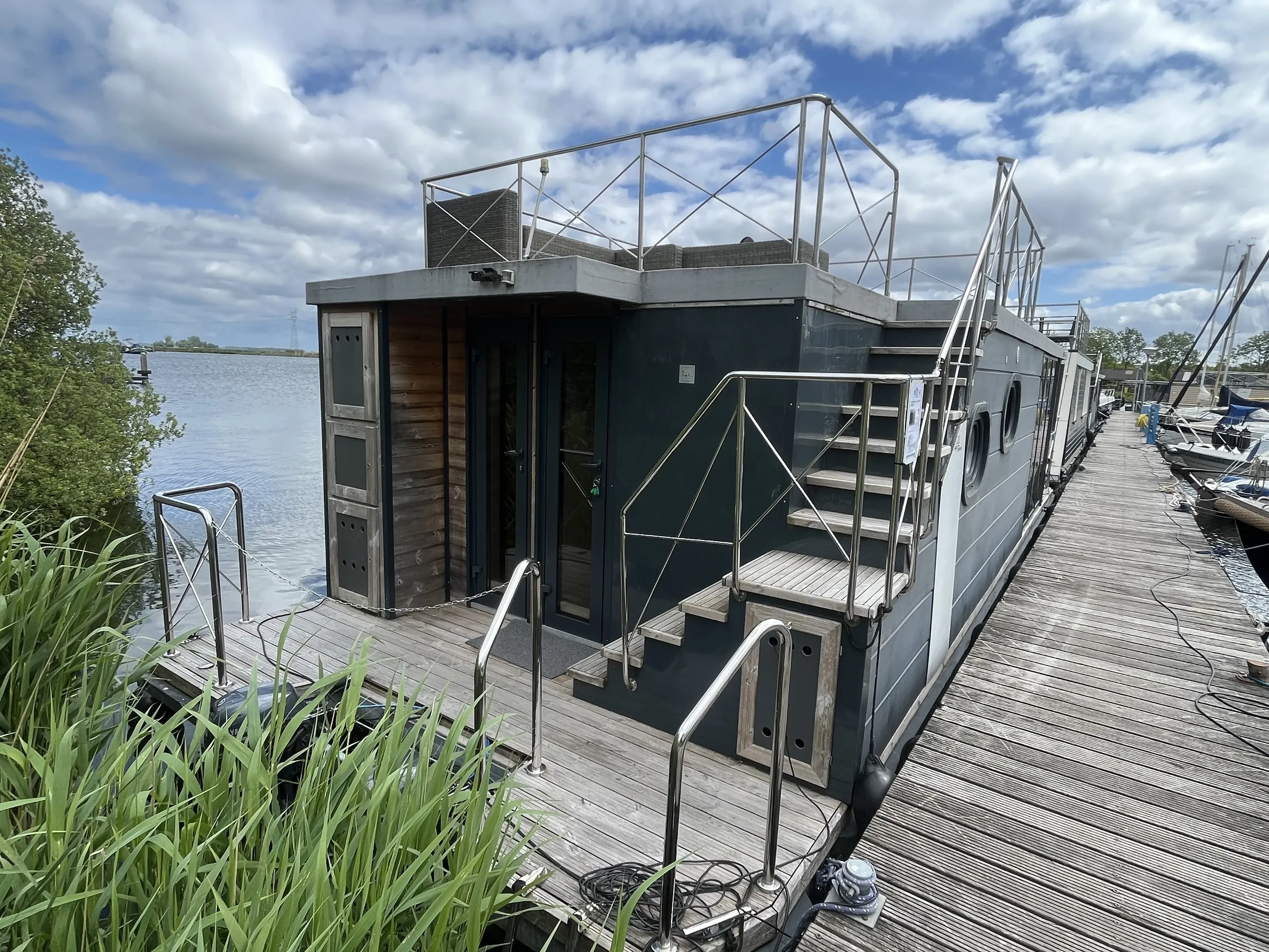 Campi 400 Houseboat CHARTER HARDEWIJK